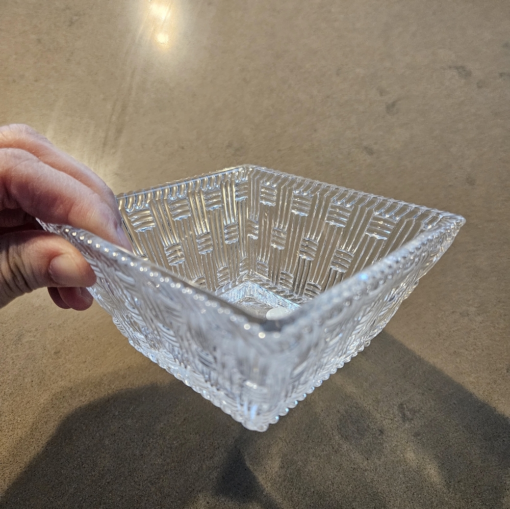 Tiffany Weave Crystal 4" Square Bowl